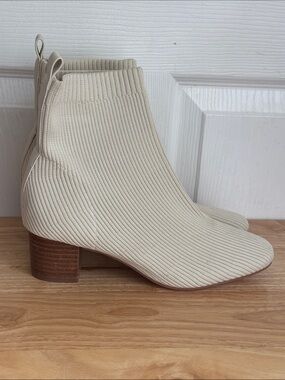 Joie x Revolve Neely Sock Boot Stacked Heel Luxury Ankle Boot Size 8 Cream Ivory